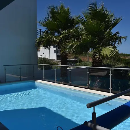 Exclusieve Met Zeezicht En Privézwembad In Atalaia