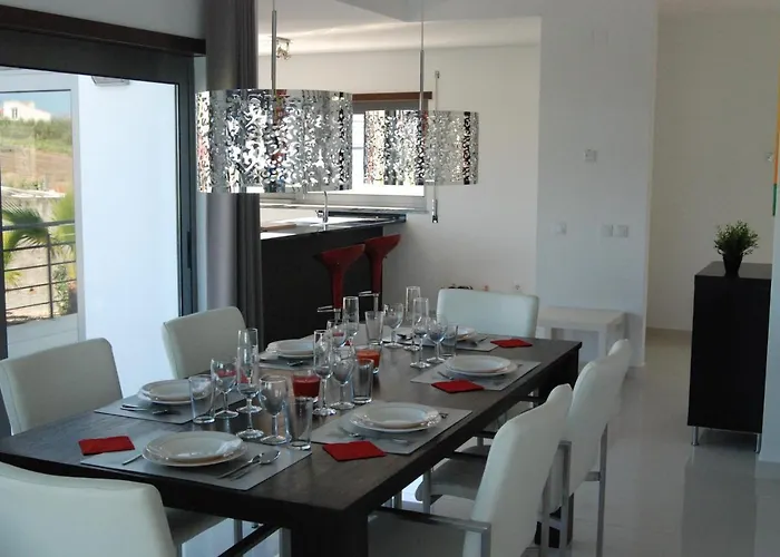 Exclusieve Met Zeezicht En Privezwembad In Atalaia * Lourinhã